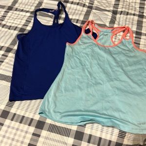 2 women’s workout shirts